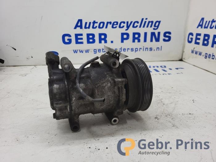 Gebruikte Aircopomp Renault Kangoo Express (FC) 1.5 dCi 65 Prijs € 40,00 Margeregeling aangeboden door Autorec. Gebr. Prins b.v.