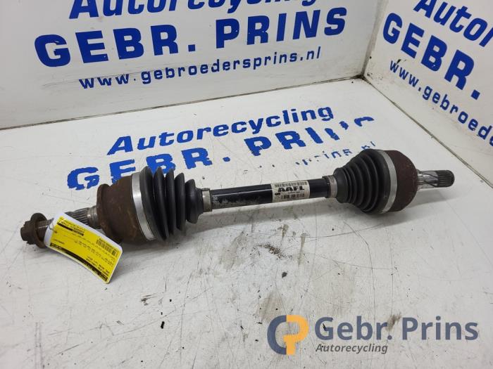 Gebruikte Steekas links-voor Opel Astra J Sports Tourer (PD8/PE8/PF8) 1.6 CDTI 16V Prijs € 50,00 Margeregeling aangeboden door Autorec. Gebr. Prins b.v.