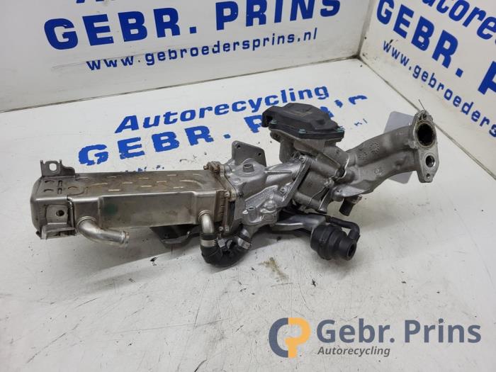 Gebruikte EGR koeler Mercedes Sprinter 3,5t (906.63) 316 CDI 16V Prijs € 90,75 Inclusief btw aangeboden door Autorec. Gebr. Prins b.v.