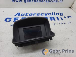 Gebruikte Display Interieur Opel Corsa D 1.3 CDTi 16V ecoFLEX Prijs € 20,00 Margeregeling aangeboden door Autorec. Gebr. Prins b.v.