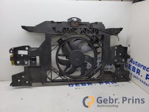 Gebruikte Frontpaneel Renault Scénic III (JZ) 1.4 16V TCe 130 Prijs € 100,00 Margeregeling aangeboden door Autorec. Gebr. Prins b.v.