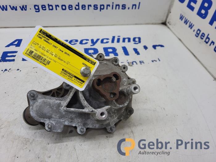 Gebruikte Waterpomp Ford Transit Custom 2.2 TDCi 16V Prijs € 30,25 Inclusief btw aangeboden door Autorec. Gebr. Prins b.v.