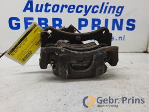 Gebruikte Remklauw (Tang) rechts-achter Ford Transit Custom 2.2 TDCi 16V Prijs € 48,40 Inclusief btw aangeboden door Autorec. Gebr. Prins b.v.