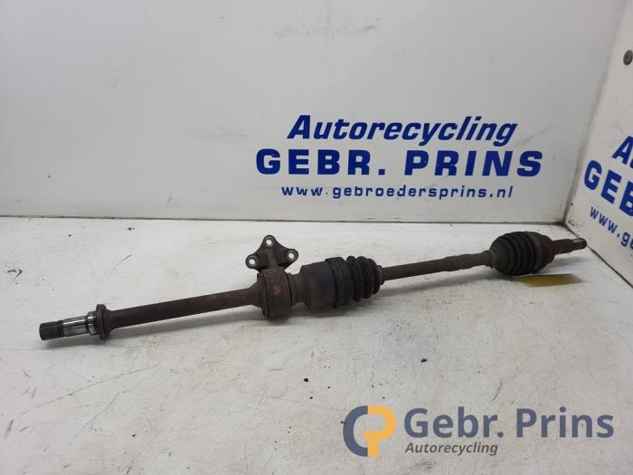 Gebruikte Steekas rechts-voor Mazda 2 (DE) 1.3 16V S-VT Prijs € 25,00 Margeregeling aangeboden door Autorec. Gebr. Prins b.v.