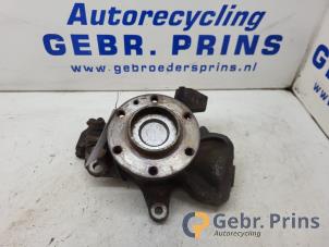 Gebruikte Fusee rechts-voor Mercedes Sprinter 3t (906.61) 216 CDI 16V Prijs € 60,50 Inclusief btw aangeboden door Autorec. Gebr. Prins b.v.