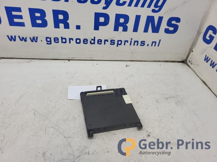 Gebruikte Computer Body Control Toyota iQ 1.0 12V VVT-i Prijs € 40,00 Margeregeling aangeboden door Autorec. Gebr. Prins b.v.