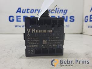 Gebruikte Centrale Deurvergrendelings Module Mercedes CLA Shooting Brake (117.9) 2.2 CLA-200 CDI, 200 d 16V Prijs € 40,00 Margeregeling aangeboden door Autorec. Gebr. Prins b.v.