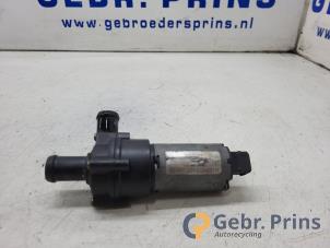 Gebruikte Waterpomp Volkswagen California T4 Prijs € 40,00 Margeregeling aangeboden door Autorec. Gebr. Prins b.v.
