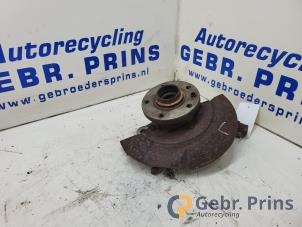 Gebruikte Asschenkel links-voor Volkswagen California T4 Prijs € 35,00 Margeregeling aangeboden door Autorec. Gebr. Prins b.v.