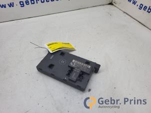 Gebruikte Deur module Mercedes C (W203) 2.2 C-200 CDI 16V Prijs € 20,00 Margeregeling aangeboden door Autorec. Gebr. Prins b.v.