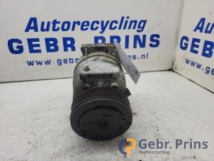 Gebruikte Aircopomp Opel Movano Combi 2.2 DTI Prijs € 75,00 Margeregeling aangeboden door Autorec. Gebr. Prins b.v.