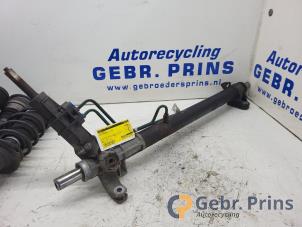 Gebruikte Stuurhuis Opel Movano Combi 2.2 DTI Prijs € 125,00 Margeregeling aangeboden door Autorec. Gebr. Prins b.v.