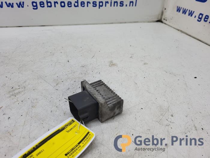 Gebruikte Module Koeling Opel Movano Combi 2.2 DTI Prijs € 20,00 Margeregeling aangeboden door Autorec. Gebr. Prins b.v.