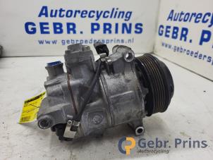 Gebruikte Pomp Airco Mercedes C (W205) C-180 1.6 16V Prijs € 150,00 Margeregeling aangeboden door Autorec. Gebr. Prins b.v.