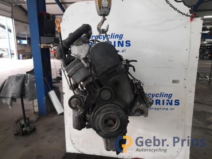 Gebruikte Motor Volkswagen Transporter T4 2.5 TDI Prijs € 750,00 Margeregeling aangeboden door Autorec. Gebr. Prins b.v.