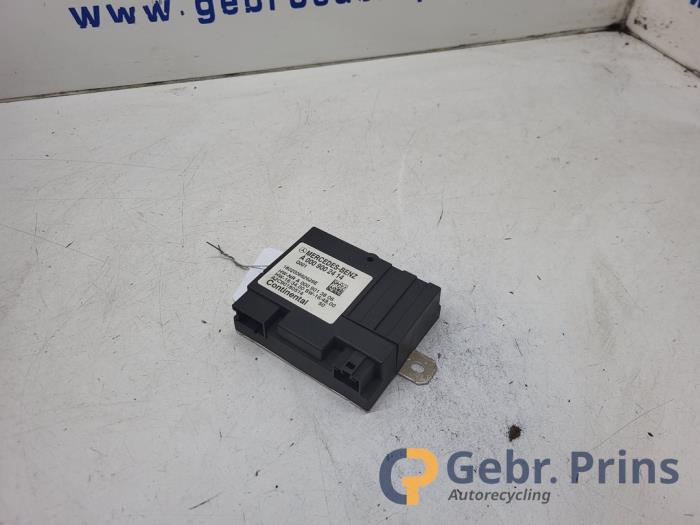 Gebruikte Brandstofpomp module Mercedes C (W205) C-180 1.6 16V Prijs € 30,00 Margeregeling aangeboden door Autorec. Gebr. Prins b.v.
