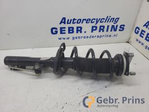 Gebruikte Mac Phersonpoot links-voor Ford Transit Custom 2.0 TDCi 16V Eco Blue 130 Prijs € 78,65 Inclusief btw aangeboden door Autorec. Gebr. Prins b.v.