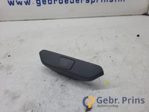 Gebruikte Alarmlicht Schakelaar Ford Transit Custom 2.0 TDCi 16V Eco Blue 130 Prijs € 18,15 Inclusief btw aangeboden door Autorec. Gebr. Prins b.v.