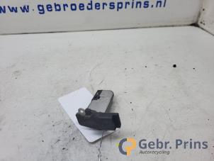 Gebruikte Luchthoeveelheidsmeter Peugeot Expert (V1/VA/VB/VE/VF/VT/VY) 1.5 BlueHDi 100 Prijs € 42,35 Inclusief btw aangeboden door Autorec. Gebr. Prins b.v.