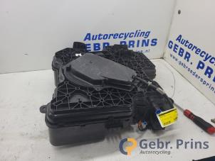 Gebruikte Adblue tank Peugeot Expert (V1/VA/VB/VE/VF/VT/VY) 1.5 BlueHDi 100 Prijs € 484,00 Inclusief btw aangeboden door Autorec. Gebr. Prins b.v.