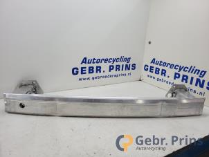 Gebruikte Bumperbalk achter Opel Crossland (X) 1.2 Turbo 12V Prijs € 75,00 Margeregeling aangeboden door Autorec. Gebr. Prins b.v.