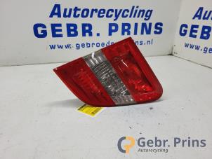 Gebruikte Achterlicht rechts Mercedes B (W245) 1.5 B-160 16V Prijs € 20,00 Margeregeling aangeboden door Autorec. Gebr. Prins b.v.