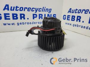 Gebruikte Aanjager Volkswagen Transporter T6 2.0 TDI Prijs € 90,75 Inclusief btw aangeboden door Autorec. Gebr. Prins b.v.