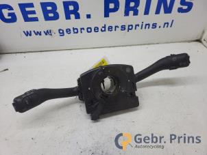 Gebruikte Combischakelaar Stuurkolom Skoda Fabia (6Y5) 2.0i Prijs € 20,00 Margeregeling aangeboden door Autorec. Gebr. Prins b.v.