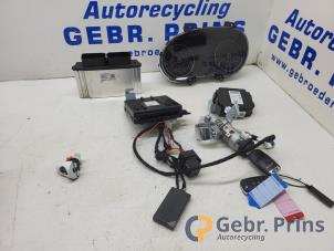 Gebruikte Kontaktslot + computer Kia Picanto (JA) 1.0 DPi 12V Prijs € 200,00 Margeregeling aangeboden door Autorec. Gebr. Prins b.v.