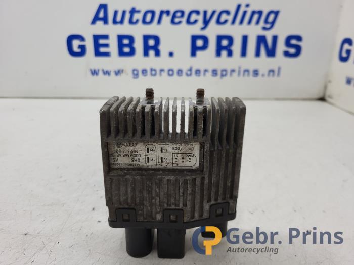 Gebruikte Computer Koeling Volkswagen Transporter/Caravelle T5 1.9 TDi Prijs € 24,20 Inclusief btw aangeboden door Autorec. Gebr. Prins b.v.