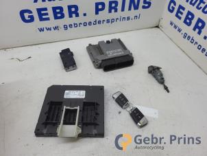 Gebruikte Contactslot + computer Volkswagen Passat Variant (3G5) 1.4 GTE 16V Prijs € 300,00 Margeregeling aangeboden door Autorec. Gebr. Prins b.v.