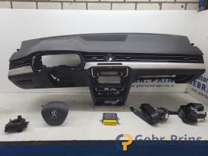 Gebruikte Airbag set + dashboard Volkswagen Passat Variant (3G5) 1.4 GTE 16V Prijs € 500,00 Margeregeling aangeboden door Autorec. Gebr. Prins b.v.