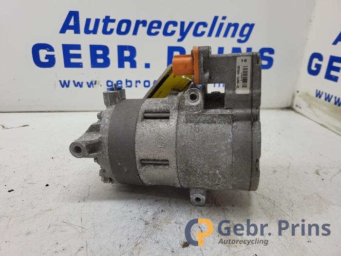 Gebruikte Aircopomp Volkswagen Passat Variant (3G5) 1.4 GTE 16V Prijs € 175,00 Margeregeling aangeboden door Autorec. Gebr. Prins b.v.