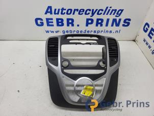 Gebruikte Luchtrooster Dashboard Hyundai iX20 (JC) 1.4i 16V Prijs € 40,00 Margeregeling aangeboden door Autorec. Gebr. Prins b.v.