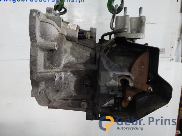 Gebruikte Versnellingsbak Ford Fiesta 6 (JA8) 1.6 16V Sport Prijs € 400,00 Margeregeling aangeboden door Autorec. Gebr. Prins b.v.