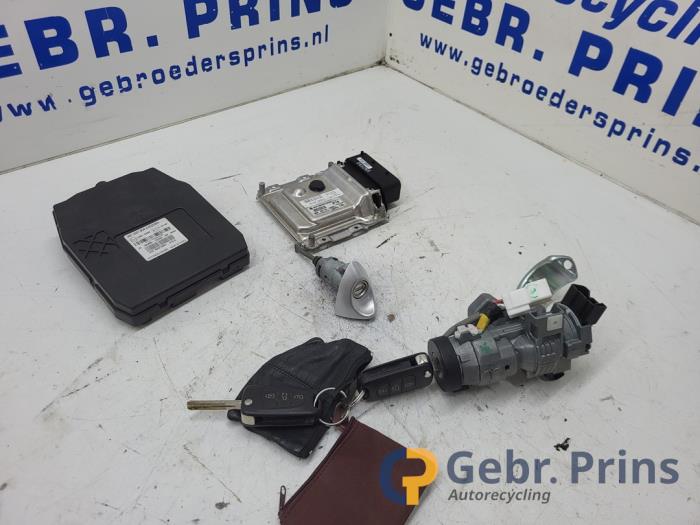 Gebruikte Kontaktslot + computer Hyundai iX20 (JC) 1.4i 16V Prijs € 125,00 Margeregeling aangeboden door Autorec. Gebr. Prins b.v.