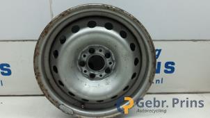 Gebruikte Velg Peugeot Expert (222/224) 1.9 D 220 C Prijs € 30,00 Margeregeling aangeboden door Autorec. Gebr. Prins b.v.