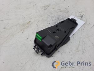 Gebruikte ACC Sensor (afstand) Volvo XC70 (BZ) 2.0 D3 20V Prijs € 30,00 Margeregeling aangeboden door Autorec. Gebr. Prins b.v.