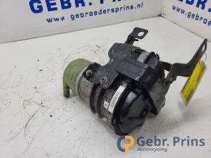 Gebruikte Stuurpomp Volvo XC70 (BZ) 2.0 D3 20V Prijs € 75,00 Margeregeling aangeboden door Autorec. Gebr. Prins b.v.