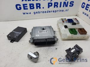 Gebruikte Contactslot + computer Volvo XC70 (BZ) 2.0 D3 20V Prijs € 200,00 Margeregeling aangeboden door Autorec. Gebr. Prins b.v.