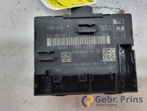 Gebruikte Deur module Audi A3 Sportback (8VA/8VF) 1.4 TFSI 16V Prijs € 30,00 Margeregeling aangeboden door Autorec. Gebr. Prins b.v.