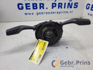 Gebruikte Licht + Raw Schakelaar Tesla Model 3 Long Range 72kWh Prijs € 150,00 Margeregeling aangeboden door Autorec. Gebr. Prins b.v.