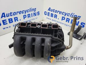 Gebruikte Inlaatspruitstuk Volkswagen Golf V (1K1) 1.6 FSI 16V Prijs € 50,00 Margeregeling aangeboden door Autorec. Gebr. Prins b.v.