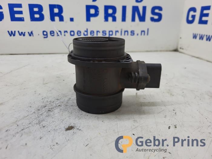 Gebruikte Luchtmassameter Volkswagen Caddy III (2KA,2KH,2CA,2CH) 2.0 SDI Prijs € 30,25 Inclusief btw aangeboden door Autorec. Gebr. Prins b.v.