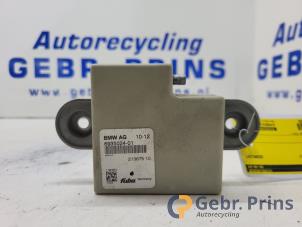 Gebruikte Antenne Versterker BMW 7 serie (F01/02/03/04) 740d 24V Prijs € 25,00 Margeregeling aangeboden door Autorec. Gebr. Prins b.v.