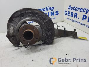 Gebruikte Asschenkel rechts-voor BMW 7 serie (F01/02/03/04) 740d 24V Prijs € 50,00 Margeregeling aangeboden door Autorec. Gebr. Prins b.v.