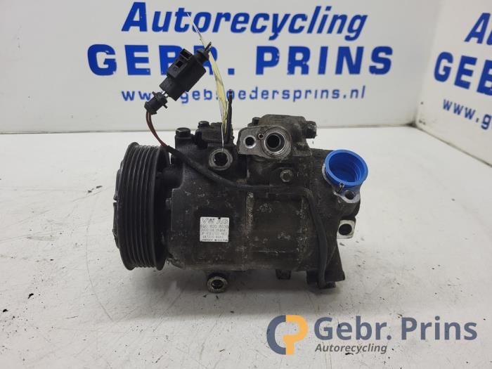 Gebruikte Pomp Airco Volkswagen Polo IV (9N1/2/3) 1.2 Prijs € 35,00 Margeregeling aangeboden door Autorec. Gebr. Prins b.v.