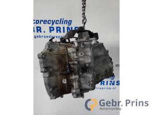 Gebruikte Versnellingsbak Volvo V40 (MV) 2.0 D2 16V Prijs € 450,00 Margeregeling aangeboden door Autorec. Gebr. Prins b.v.