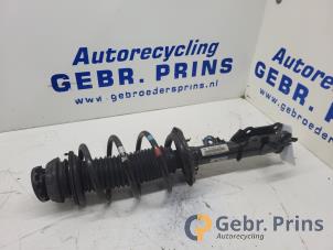 Gebruikte Mac Phersonpoot rechts-voor Kia Picanto (JA) 1.0 DPi 12V Prijs € 60,00 Margeregeling aangeboden door Autorec. Gebr. Prins b.v.