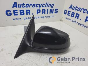 Gebruikte Spiegel Buiten links BMW 5 serie (F10) 525d xDrive 16V Prijs € 100,00 Margeregeling aangeboden door Autorec. Gebr. Prins b.v.